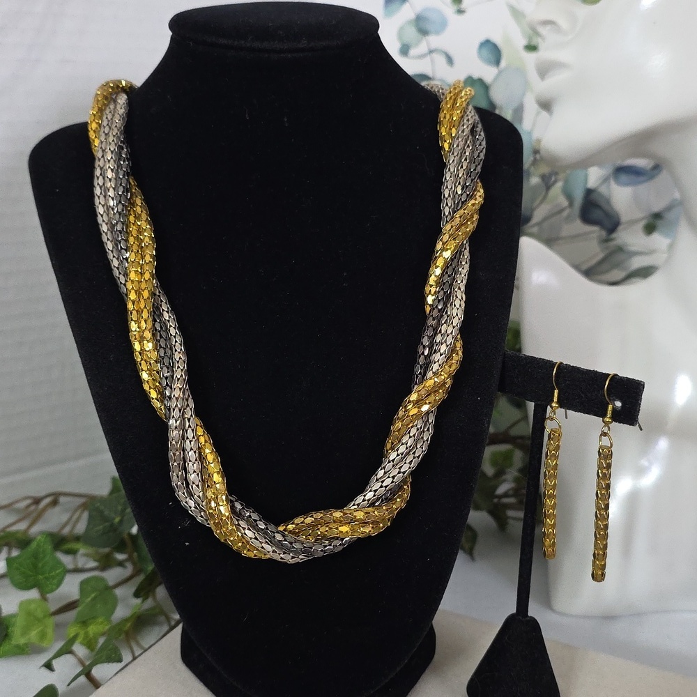 Tricolor Braided Mesh Necklace And Earrings Set